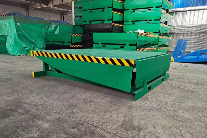 液壓升降登車(chē)橋